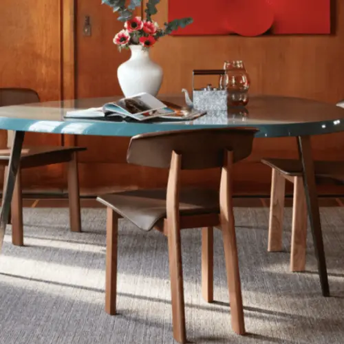 BACK-WING DINING CHAIR